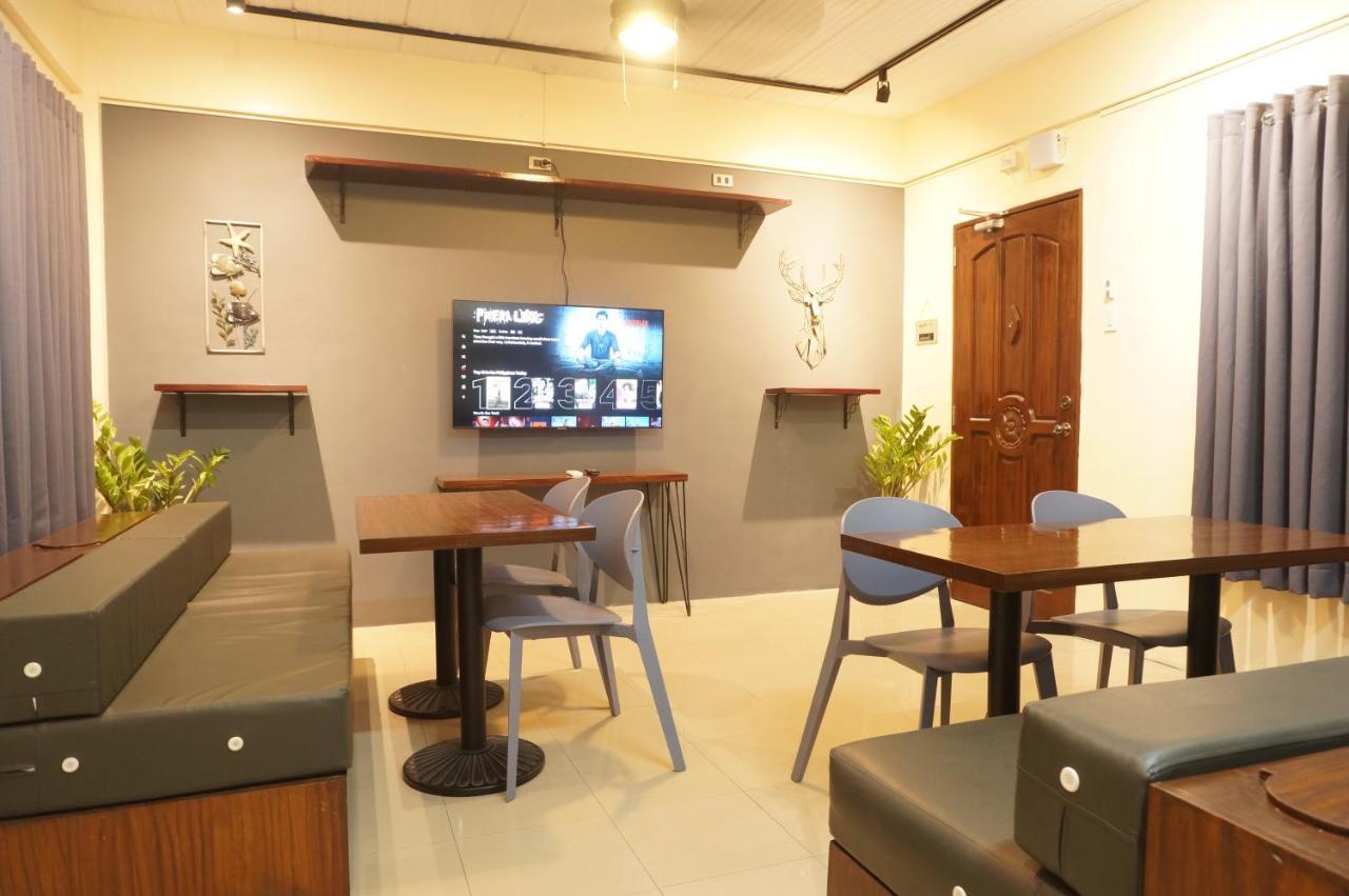 Mint Homes In Cev Mansion Manila Exterior foto