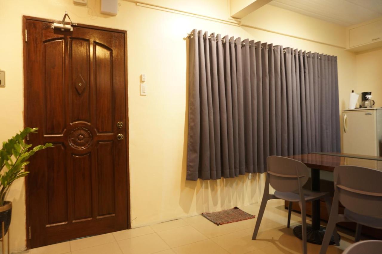 Mint Homes In Cev Mansion Manila Exterior foto
